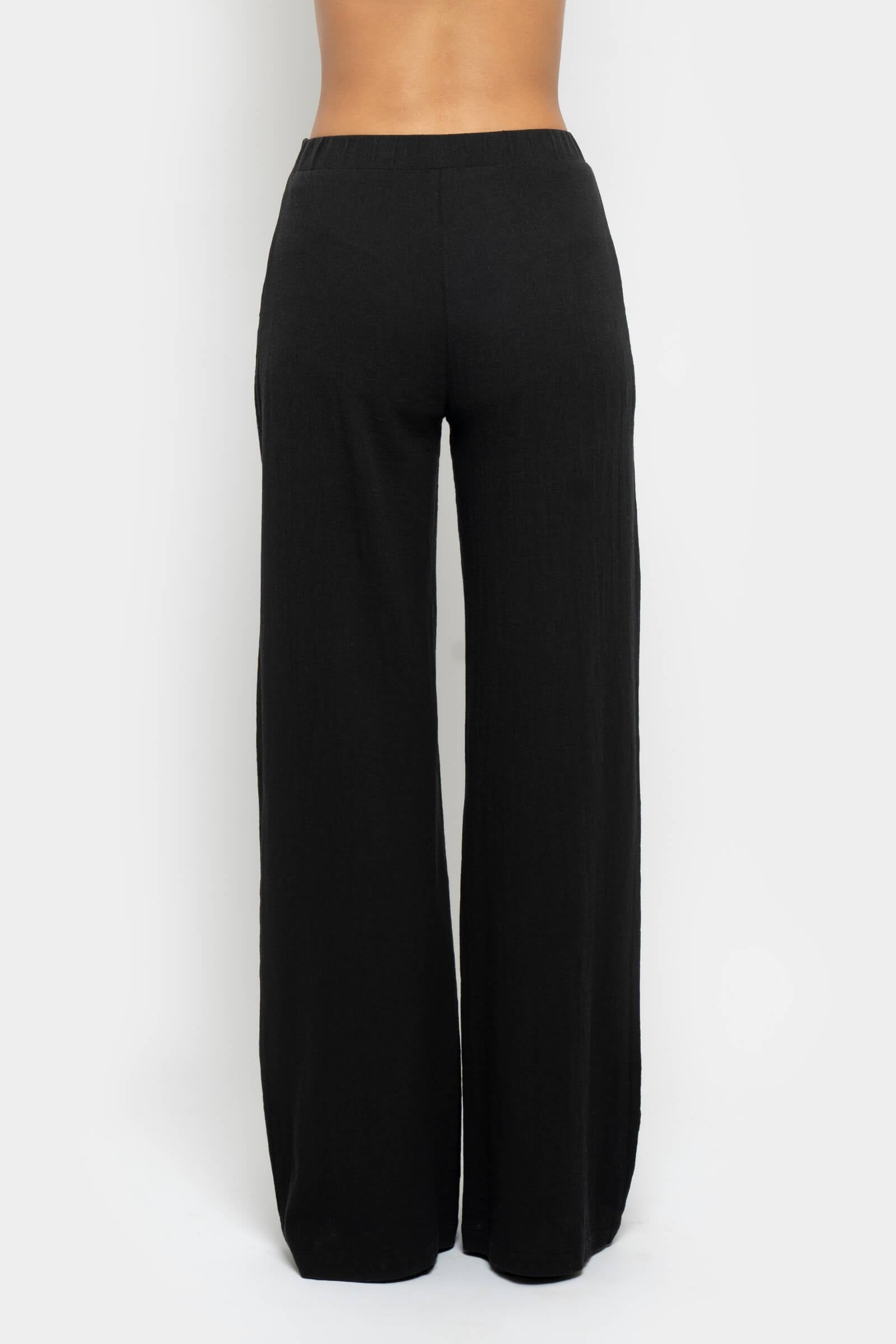 SEZANE PANTS IN BLACK